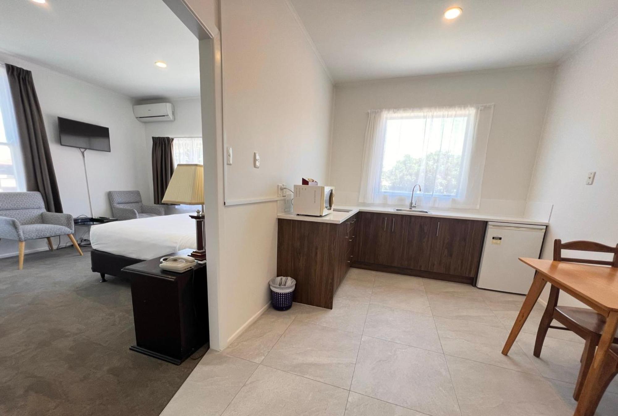 Alpers Lodge & Conference Centre Auckland Bagian luar foto