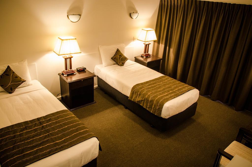 Alpers Lodge & Conference Centre Auckland Bagian luar foto
