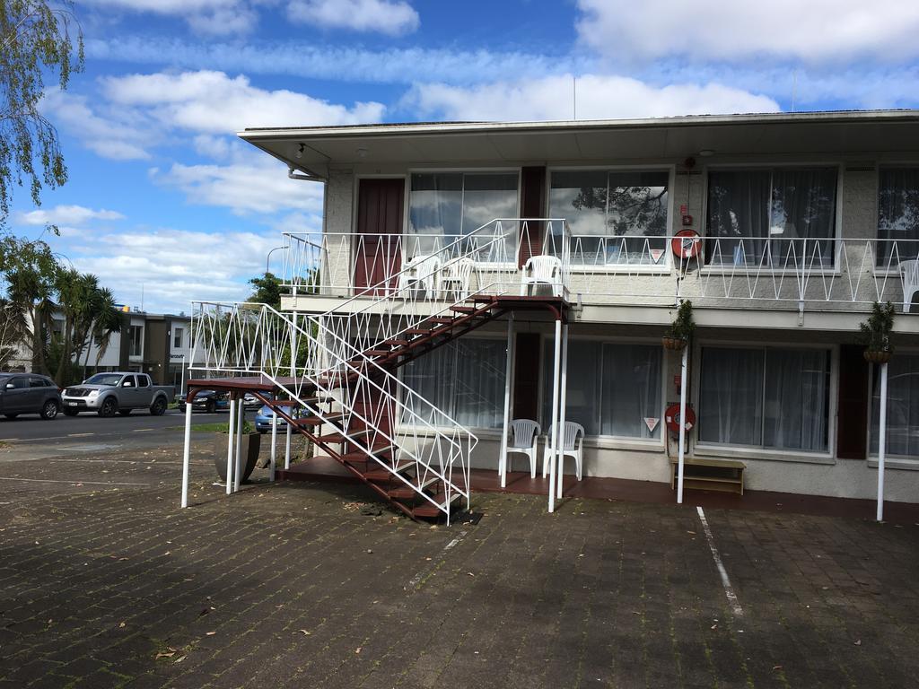 Alpers Lodge & Conference Centre Auckland Bagian luar foto