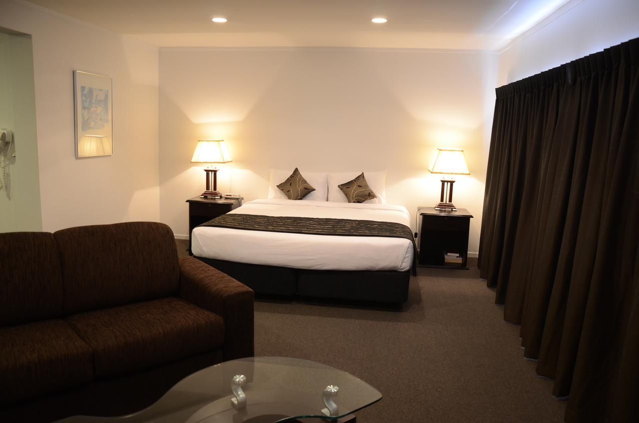 Alpers Lodge & Conference Centre Auckland Bagian luar foto