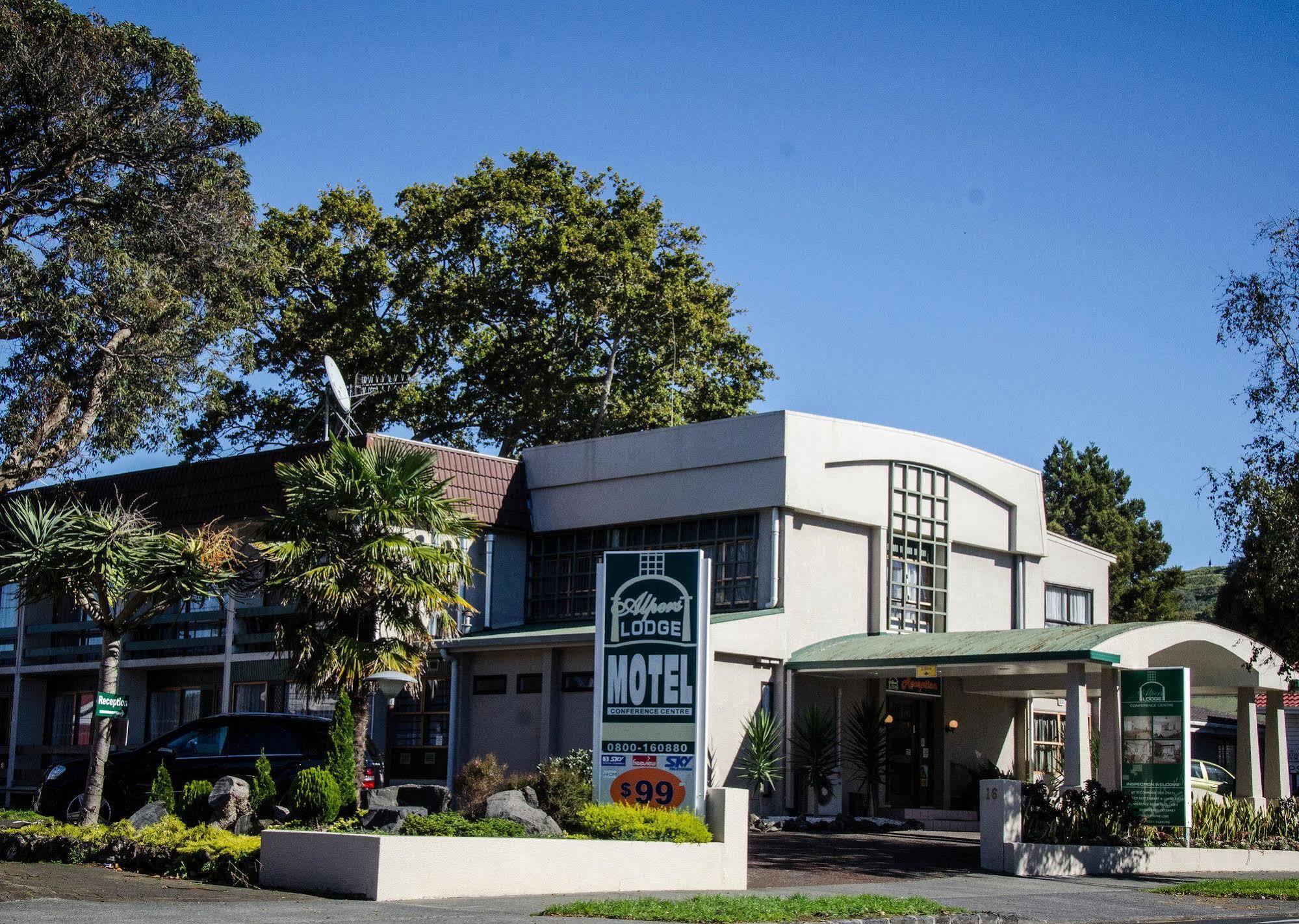 Alpers Lodge & Conference Centre Auckland Bagian luar foto
